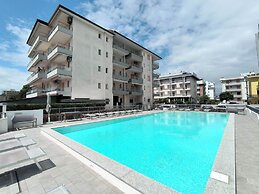 Studio With Balcony and Pool
