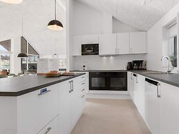 5 Star Holiday Home in Glesborg
