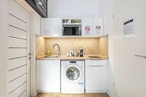 Secret Charming Studio