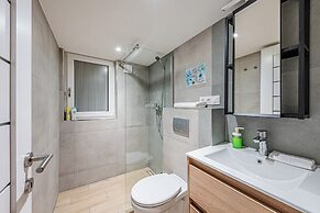 Secret Charming Studio