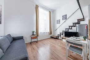 Secret Charming Studio