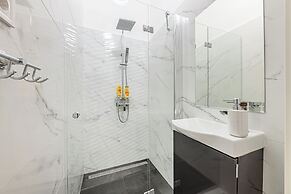 Marble Royal Suite&Studio