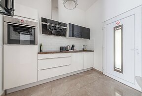 Marble Royal Suite&Studio