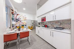 Casa Bella Apartments