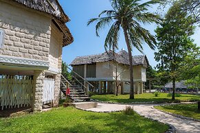 Coral Cove Diani Treehouses