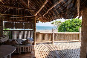 Coral Cove Diani Treehouses