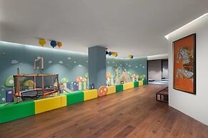 Ramada Encore By Wyndham Shantou Longhu