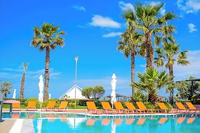 FAFA Mel Holiday Hotel