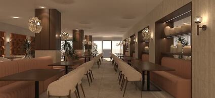FAFA Mel Holiday Hotel