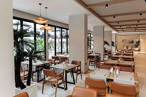 FAFA Sun Hotel