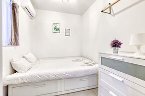 Central Msida Modern Bright Comfortable