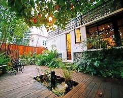 Casa Botanica