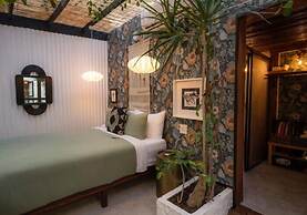 Casa Botanica