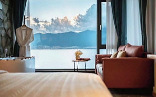 Dali Nanshenan Seaview Resort Villa