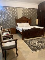 Sapphire Lodge