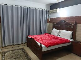Sapphire Lodge