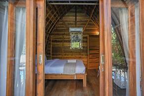 Pondok Chesia By The Loka