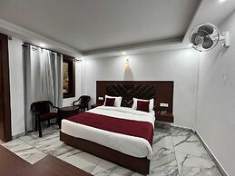 Hotel Annapurna Bhowali