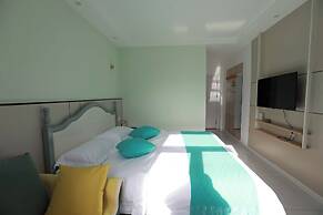 Xuexiang zhanglicheng homestay