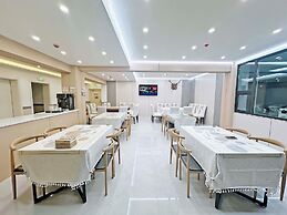 Xuexiang zhanglicheng homestay