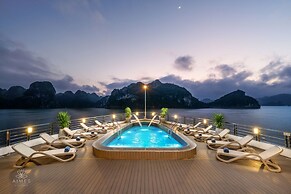 Aime'e Luxury Cruise