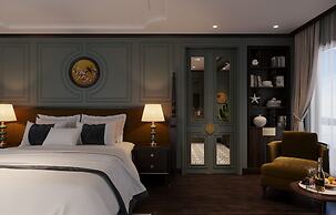Aime'e Luxury Cruise