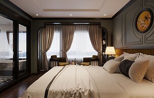 Aime'e Luxury Cruise