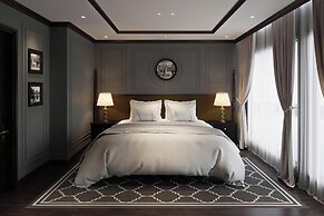 Aime'e Luxury Cruise