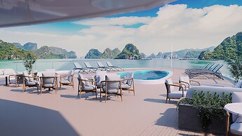 Aime'e Luxury Cruise