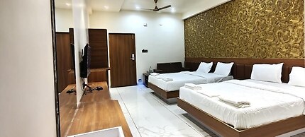 Vijaya Palace Resort