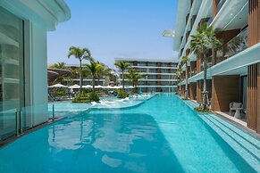 Kora Beachfront Suite by TropicLook