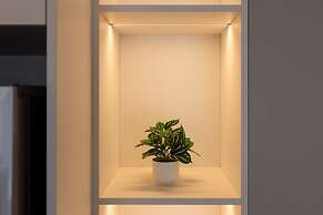 Kora Beachfront Suite by TropicLook
