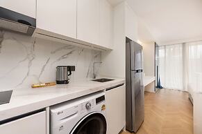 Kora Beachfront Suite by TropicLook