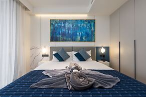 Kora Beachfront Suite by TropicLook