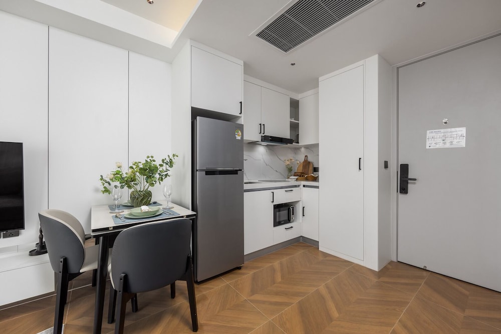 Kora Beachfront Suite by TropicLook