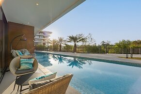 Kora Beachfront Suite by TropicLook