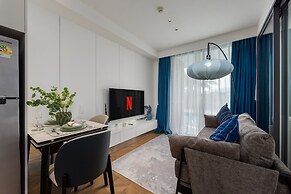 Kora Beachfront Suite by TropicLook