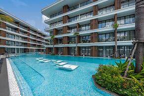 Kora Beachfront Suite by TropicLook