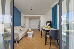 Kora Beachfront Suite by TropicLook