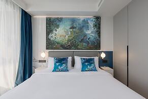 Kora Beachfront Suite by TropicLook