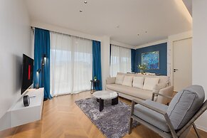 Kora Beachfront Suite by TropicLook