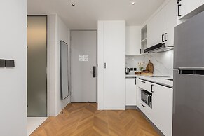 Kora Beachfront Suite by TropicLook