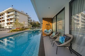 Kora Beachfront Suite by TropicLook