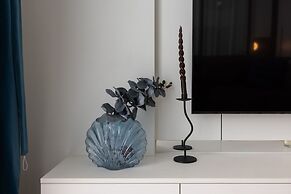 Kora Beachfront Suite by TropicLook
