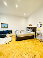 Comfortable 1BR Apartment Westbahnhof
