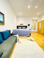 Comfortable 1BR Apartment Westbahnhof