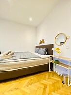 Comfortable 1BR Apartment Westbahnhof