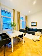 Comfortable 1BR Apartment Westbahnhof