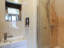 Glamping Tri Pod 8 - Gower