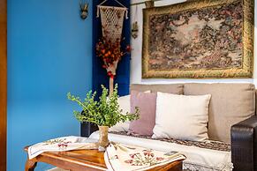 Petalidi Sunny Home One - Charming Garden Nest